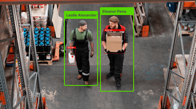 track-the-employee-moment-in-the-factories-with-ai-facial-recognition-software_img